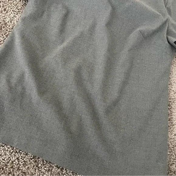 {Banana Republic} Grey Bow Back Short Sleeve Top - Picture 3 of 6